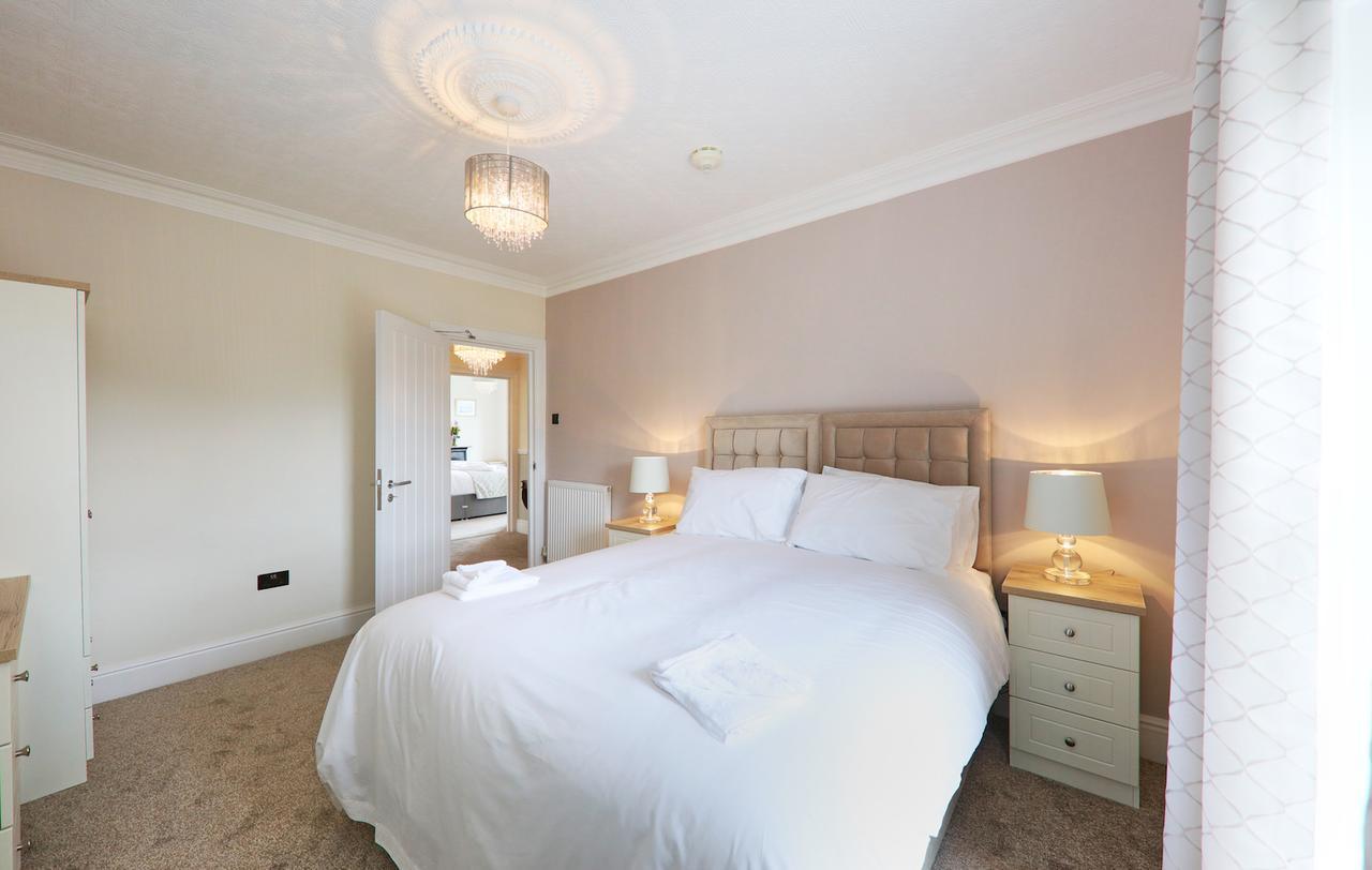 Llwyn Country House Llanelli Bagian luar foto