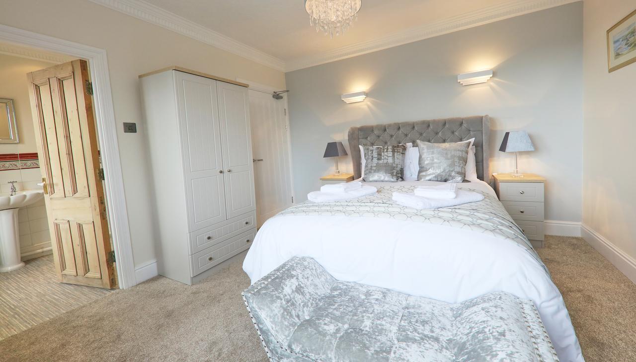 Llwyn Country House Llanelli Bagian luar foto