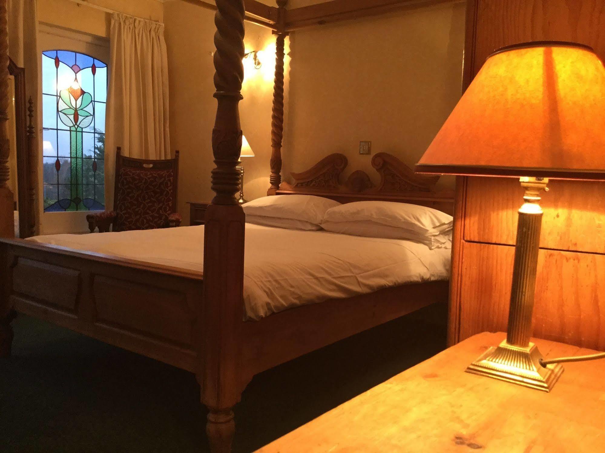 Llwyn Country House Llanelli Bagian luar foto