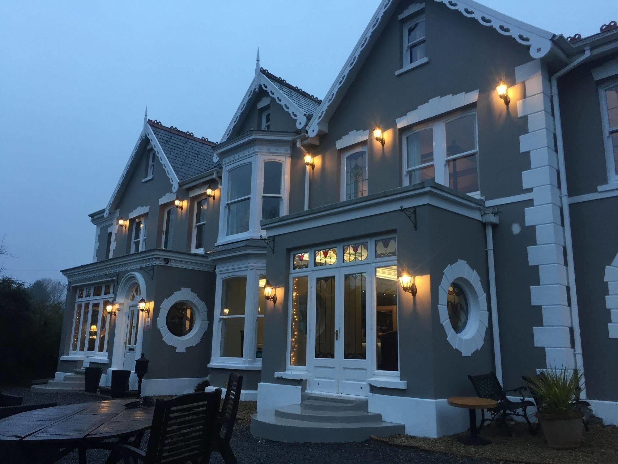Llwyn Country House Llanelli Bagian luar foto